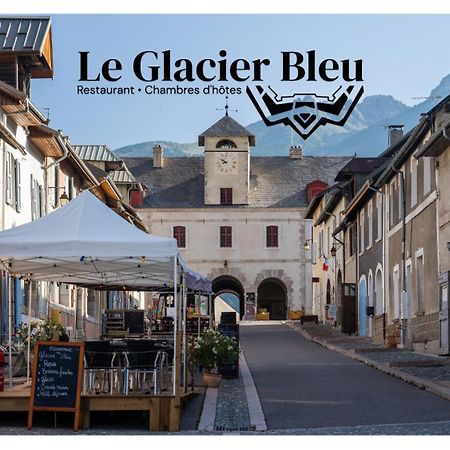Auberge Le Glacier Bleu Mont-Dauphin Esterno foto